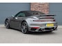 Porsche 992 911 Cabrio 3.8 Turbo S | Keramisch | Vierwielbesturing | Burmester High End | Adaptive Cruise Control | Liftsysteem | Sport Chrono | 18-wegs Memory | PASM | Sportuitlaat |