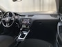 Skoda Octavia Combi 1.0 TSI Greentech Business Edition Navigatie Parkeersensoren App-Connect