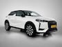 DS 3 1.2 Performance Line 130pk Automaat | Navigatie | Climate Control | Cruise Control | Camera/Parkeersensoren Voor + Achter | Dodehoek Detectie | Keyless Entry/Start | Head-Up Display | 17" Lichtmetalen Velgen | Verwarmbare Voorstoelen | Apple Carplay/Android Auto |