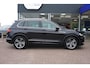 Volkswagen Tiguan 1.5 TSI ACT Highline Business RLine | Automaat | Navigatie | Airco | Elek. Pakket| Inruil mogelijk