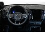 Volvo EC40 Single Motor Extended Range Plus Black Edition | Demo Deal | Panoramadak | Verwarmbare voorstoelen&stuurwiel |  360º Camera | Premium audio by Harman Kardon | Keyless Entry/Start | Warmtepomp | 20 inch lichtmetalen velgen