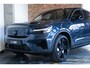 Volvo EC40 Single Motor Extended Range Plus Black Edition | Demo Deal | Panoramadak | Verwarmbare voorstoelen&stuurwiel |  360º Camera | Premium audio by Harman Kardon | Keyless Entry/Start | Warmtepomp | 20 inch lichtmetalen velgen