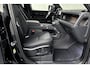 Land Rover Defender 110 2.0 P300e 110 X-Dynamic SE | Lederen bekleding | Panoramadak | Rondomzicht camera