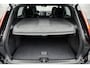 Volvo XC40 Recharge P8 AWD R-Design | Panoramadak | Trekhaak | Stoelverwarming | Camera