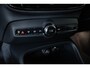 Volvo EC40 Single Motor Extended Range Plus 82 kWh | Eindejaarsknaller | Direct Beschikbaar | Stoel/Stuurverwarming | Google Infotainment | Achteruitrijcamera | Keyless Entry | Adaptieve Cruise Control | Dodehoekwaarschuwing | Panoramadak