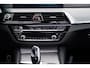 BMW 5-Serie 530e iPerformance High Executive M | Dealer onderhouden | Schuif/kanteldak | Stoelverwarming | M Pakket | Comfort stoelen | Display Key | Elektrische stoelen met geheugen | Apple CarPlay |