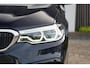 BMW 5-Serie 530e iPerformance High Executive M | Dealer onderhouden | Schuif/kanteldak | Stoelverwarming | M Pakket | Comfort stoelen | Display Key | Elektrische stoelen met geheugen | Apple CarPlay |