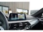 BMW 5-Serie 530e iPerformance High Executive M | Dealer onderhouden | Schuif/kanteldak | Stoelverwarming | M Pakket | Comfort stoelen | Display Key | Elektrische stoelen met geheugen | Apple CarPlay |