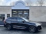 Volvo XC60 2.0 T6 Plug-in hybrid AWD Ultimate Black Edition **Bomvol/EL.Trekhaak/Harman & Kardon/Full Memory/EL. Achterklep/Full Black Pakket/21"/Lederen Interieur/Safety Pack**