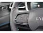 Lynk & Co 01 1.5 | Zwarte hemelbekleding | Sfeerverlichting | Stoelverwarming | Panoramisch schuif/kanteldak | Elektrische stoel met geheugen | Adaptieve cruise control | Infinity audiosysteem |