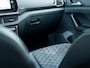 Volkswagen T-Cross 1.0 TSI R-Line | Stoelverwarming | Navigatie | DAB+ | LED Koplampen | Adaptieve Cruise Control | Virtual Cockpit | Apple Carplay | Android Auto | Camera | Parelmoer Lak | 17'' Lichtmetalen Velgen |