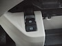 Volkswagen Multivan 1.4 eHybrid L2H1 Life | 7-persoons | Camera | Cruise Control | Apple Carplay | NL-Auto |