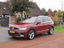 Volkswagen Tiguan 1.4 TSI ACT Comfortline Business R | Panoramadak | Trekhaak | Cruise Control | Stoelverwarming |