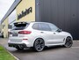 BMW X5 xDrive45e High Executive | M-sport | Hifi Sound | Schuif-/kantel Pano | Spoiler pakket! | Soft doorclose | Head-Up | Adapt. Cruise | Matt frozen gray wrap