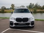 BMW X5 xDrive45e High Executive | M-sport | Hifi Sound | Schuif-/kantel Pano | Laser LED | Soft doorclose | Head-Up | Adapt. Cruise | Matt frozen gray wrap