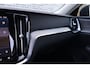 Volvo V60 2.0 T6 Plug-in hybrid AWD Plus Dark | Adaptieve Cruise Control | Harman Kardon Audio | 360° Parkeercamera | Head-Up Display | Stoel-/Stuurverwarming |