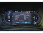 Volvo V60 B4 Plus Dark - Panorama/schuifdak - IntelliSafe Assist & Surround - 360º Camera - Harman/Kardon audio - Adaptieve LED koplampen - Verwarmde voorstoelen, stuur & achterbank - Parkeersensoren voor & achter - Elektr. bedienb. voorstoelen met geheugen - Draadloze tel. lader - Extra getint glas - 19' LMV