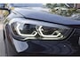 BMW X1 sDrive20i High Executive | Panoramadak | Leer