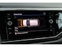 Volkswagen Polo 1.0 TSI 95pk Life Business | Navigatie | Achteruitrijcamera | Climatronic | Stoelverwarming