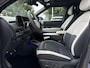 Kia EV3 GT-PlusLine 81.4 kWh | Direct leverbaar! | Rijdende demo | 563 km WLTP-actieradius | Elektrisch verstelbare voorstoelen incl. geheugenfunctie | 360 camera | Dodehoekcamera | Glazen schuif-/kanteldak | Harman/Kardon | Stoelverwarming- en ventilatie | Parkeersensoren voor- en achter | Draadloos Apple/Android Carplay