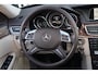 Mercedes-Benz E-klasse 200 Elegance / SCHUIFDAK / LEDER / ELEK. STOEL / STOELVERW. / CRIUISE / NAVI