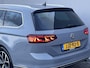 Volkswagen Passat Variant 1.4 TSI PHEV 218 pk GTE Business Automaat /  Dealer onderhouden / 1.600 kg Elektrische trekhaak / Stuur- en stoelverwarming / Ergo Comfort stoel / Camera 360° / Winterwielenset /