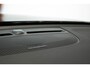 Volvo EX40 Single Motor Extended Range Ultra Black Edition | Demo Deal | 20" Lichtmetalen Wielen | Elektrisch Verstelbare Voorstoelen | 360º Camera | Stoel/Stuurverwarming | Warmtepomp | Donkergetint Glas |