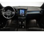 Volvo EX40 Single Motor Extended Range Ultra Black Edition | Demo Deal | 20" Lichtmetalen Wielen | Elektrisch Verstelbare Voorstoelen | 360º Camera | Stoel/Stuurverwarming | Warmtepomp | Donkergetint Glas |
