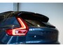 Volvo EX40 Single Motor Extended Range Ultra Black Edition | Demo Deal | 20" Lichtmetalen Wielen | Elektrisch Verstelbare Voorstoelen | 360º Camera | Stoel/Stuurverwarming | Warmtepomp | Donkergetint Glas |