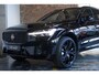 Volvo XC60 2.0 T6 Plug-in hybrid AWD Plus Black Edition | Luchtvering | Head-Up Display | 360º Camera | Schuif/Kantel-Panoramadak | Google Infotainment | 21" Lichtmetalen Wielen |