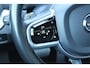 Volvo S60 2.0 T4 R-Design | Adaptieve cruise control incl. BLIS | Trekhaak | Keyless | Stoelverwarming |