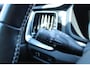 Volvo S60 2.0 T4 R-Design | Adaptieve cruise control incl. BLIS | Trekhaak | Keyless | Stoelverwarming |