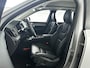 Volvo XC90 T8 Plug-in hybrid AWD Ultra Dark | Luchtvering | Panoramadak | 360º camera | Head- Up display | Bowers & Wilkins | Stoelventilatie | Trekhaak