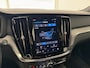Volvo V60 T6 Plug-in hybrid AWD Plus Dark | 360°-camera | Audio installatie premium | BLIS dodehoek detectie