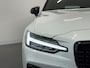Volvo V60 T6 Plug-in hybrid AWD Plus Dark | 360°-camera | Audio installatie premium | BLIS dodehoek detectie