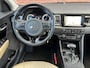 Kia Niro 1.6 GDi Hybrid DynamicLine | Lederen bekleding | Achteruitrijcamera | Trekhaak | Navigatie