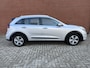 Kia Niro 1.6 GDi Hybrid DynamicLine | Lederen bekleding | Achteruitrijcamera | Trekhaak | Navigatie