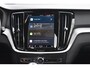 Volvo V60 T6 350pk AWD Plus Dark | Climate | Trekhaak | Harman Kardon
