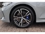 BMW 3-Serie Touring 330e M-Sport | 19,5kWh | Panodak | Head-up | Memory | Trekhaak | 360° Camera | Fabrieksgarantie
