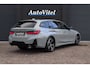 BMW 3-Serie Touring 330e M-Sport | 19,5kWh | Panodak | Head-up | Memory | Trekhaak | 360° Camera | Fabrieksgarantie