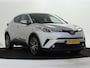Toyota C-HR 1.8 Hybrid Style | Elektrische Achterklep | Parkeersensor voor en achter | Voorstoelen verwarmd |