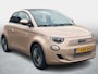 Fiat 500C Icon 42 kWh SoH 92,1 % / Stoelverwarming / 3 Fase laden / 275 km range / Winterpakket /
