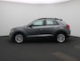 Volkswagen T-Roc 1.0 TSI Style 110 PK | Airco | Adaptive Cruise Control | Lane Assist | Parkeersensoren | Panoramadak |