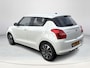 Suzuki Swift 1.2 Stijl Smart Hybrid **NAVIGATIE/ STOELVERWARMING/ KEYLESS/ ADAPTIEF CRUISE CONTROL/ 36 MAANDEN GARANTIE**