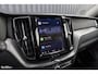 Volvo XC60 2.0 B4 R-Design | Adaptieve cruise | Memory | Harman Kardon | Achterbank verwarmd |