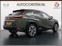 Lexus UX 300e 54kWh 204pk Executive Leder Navi Ecc 360°Camera Stoel+Stuurverwarming Schuif/Kanteldak HUD Adaptive-Cruise Apple Carplay Android LED Pdc Lmv 18" SmartKey Miracast™ WiFi Blindspot monitoring Elek.Achterklep lane Assist DAB Bluetooth 1e Eigenaar Origineel Nederlandse Auto Nieuwprijs €64.000,-