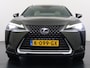 Lexus UX 300e 54kWh 204pk Executive Leder Navi Ecc 360°Camera Stoel+Stuurverwarming Schuif/Kanteldak HUD Adaptive-Cruise Apple Carplay Android LED Pdc Lmv 18" SmartKey Miracast™ WiFi Blindspot monitoring Elek.Achterklep lane Assist DAB Bluetooth 1e Eigenaar Origineel Nederlandse Auto Nieuwprijs €64.000,-