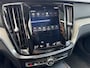 Volvo V60 2.0 T5 Inscription | Schuif-/kanteldak | Leder | Heads-Up Display | Park.Camera | Elektrische achterklep | Stoelverwarming |