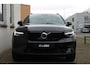 Volvo EX40 Single Motor Extended Range Business Ed. 82 kWh | Eindejaarsknaller | Extra getint glas | Premium audio by Harman Kardon | Verwarmbare voorstoelen | Visual Park Assist | Stuurverwarming | Alarm voorbereiding | Pilot Assist | 19" 5-spaaks glossy black/diamond cut