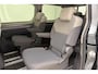 Volkswagen Multivan 1.4 eHybrid L2H1 Life Business Automaat | Navigatie | Panoramadak | Keyless | Trekhaak | Electrische achterklep | Extra getint glas | Lichtmetalen velgen | Stoelverwarming